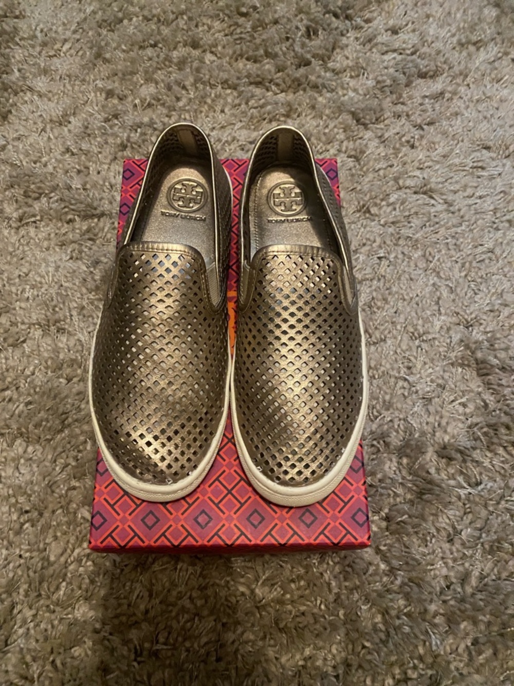 Tory Burch Jesse Perforated Slip-On Sneakers in Platinum